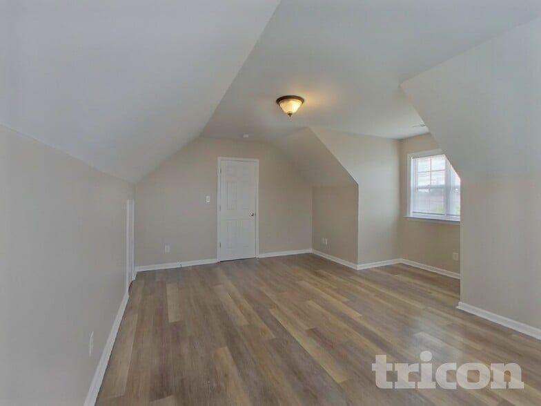 Building Photo - 105 Arden Ct