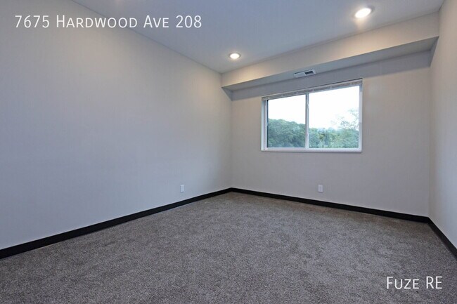 Building Photo - 7675 Hardwood Ave S