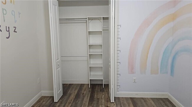 Building Photo - 2305 Ariane Dr