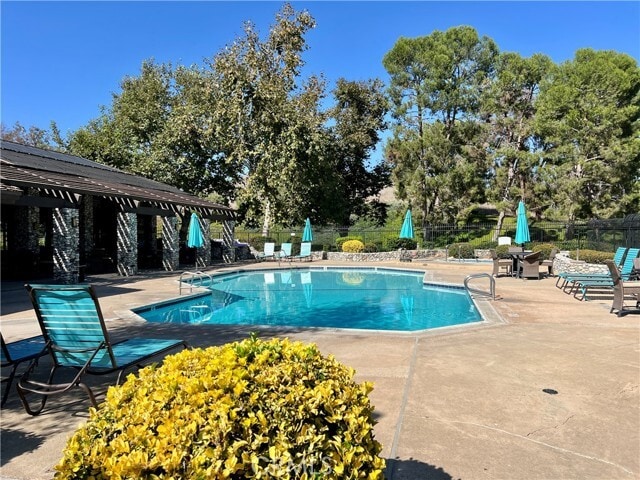 Building Photo - 26612 Royale Dr