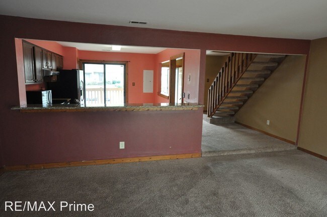 Building Photo - 2 br, 2.5 bath House - 355 Bridgewater Drive