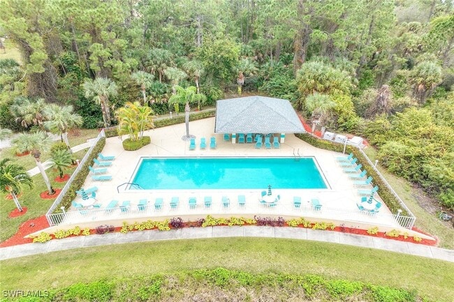 Building Photo - 640 Luisa Ln