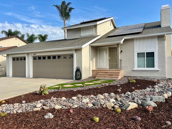 Building Photo - 10692 Braverman Dr