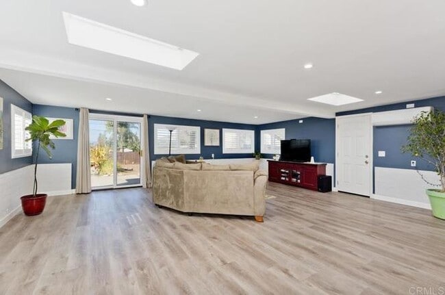 Building Photo - 1806 Wight Way