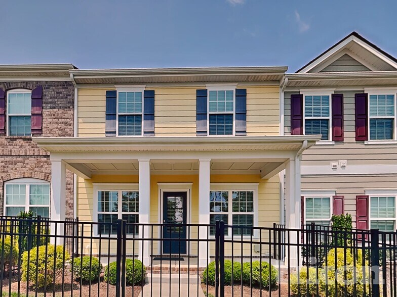 Building Photo - 324 Kinsale Dr