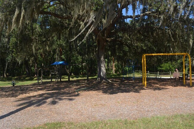 Building Photo - 5131 Willow Links