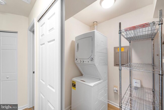 Building Photo - 14046 Erie Ct