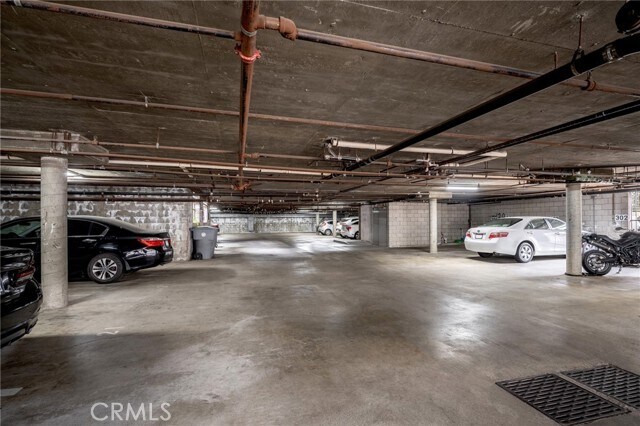 Building Photo - 1166 Rosedale Ave