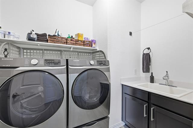 Building Photo - 1008 Elijah Dr