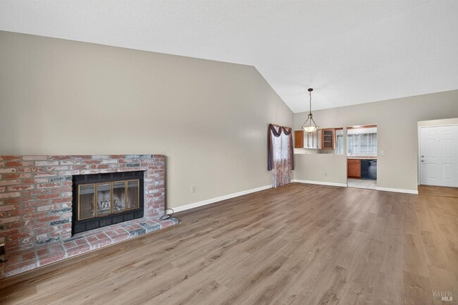 Building Photo - 4533 Hillview Ct