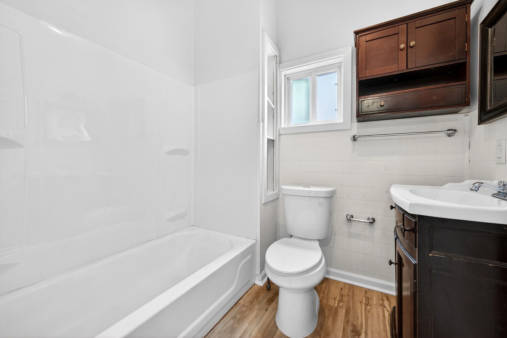 Building Photo - 4028 Schiller Pl