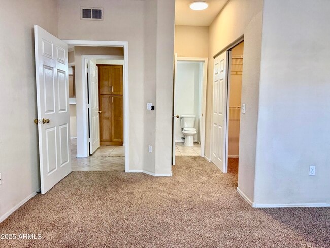 Building Photo - 3236 E Chandler Blvd