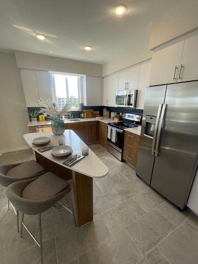 Building Photo - 2351 SW 26th Ave