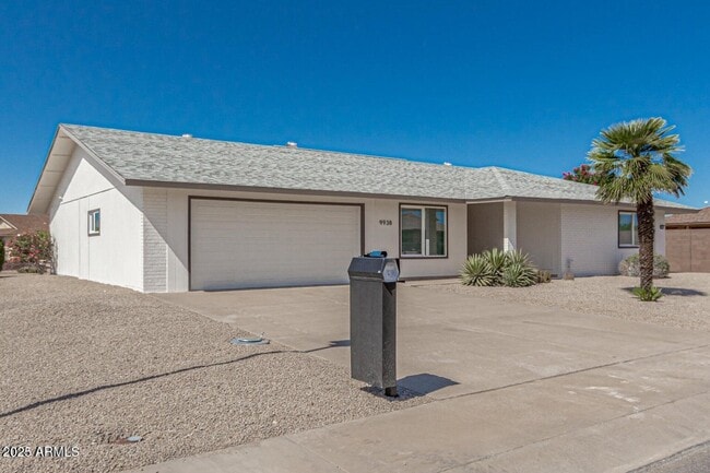 Building Photo - 9938 Willowcreek Cir