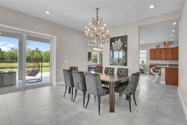 Building Photo - 15866 Orchard Dr