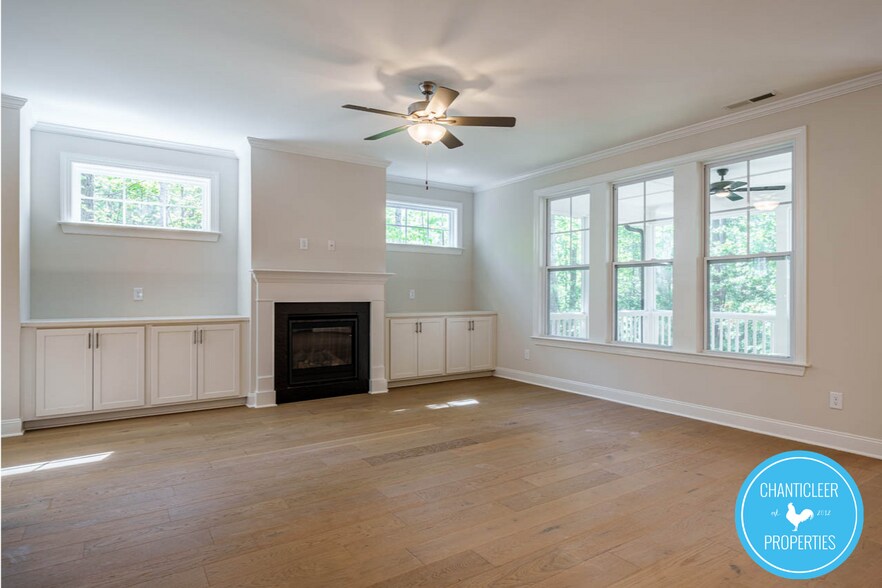 Building Photo - 49 Nuthatch