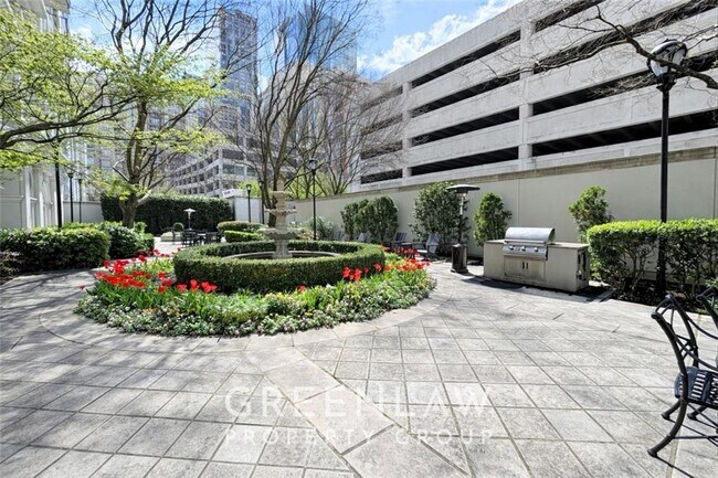 Building Photo - 195 14th St NE