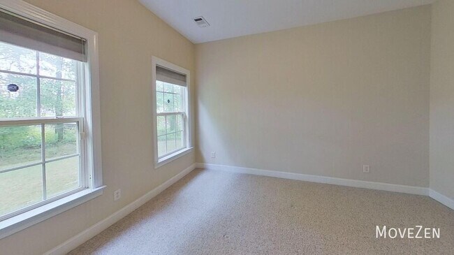 Building Photo - 307 Easterlin Way