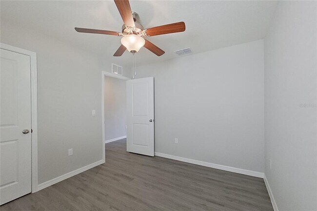 Building Photo - 4383 SW 85 Ln