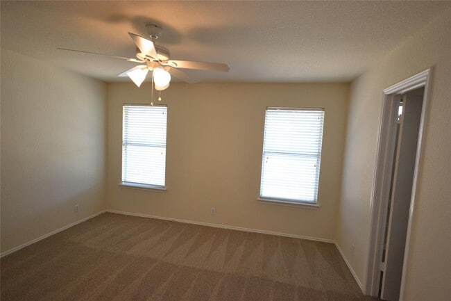 Building Photo - 111 Marin Cove