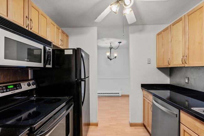 Building Photo - 47 Will Dr