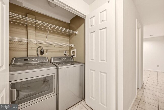 Building Photo - 8400 Thornden Terrace