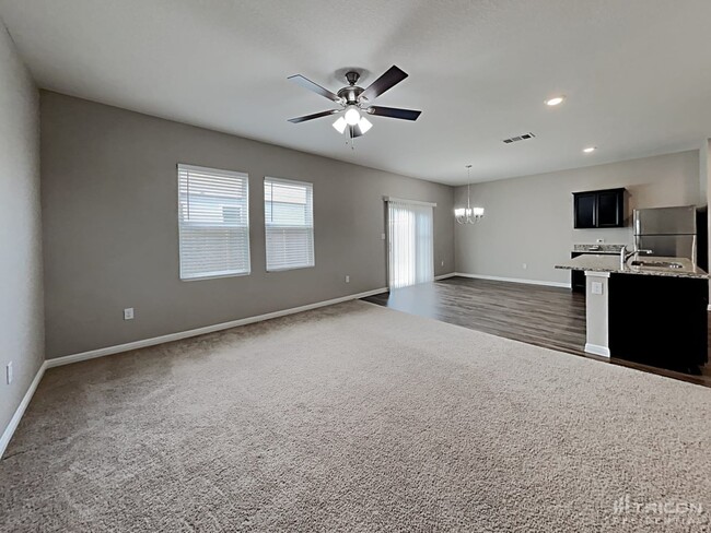 Building Photo - 144 Peony Ln.