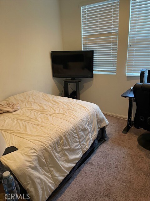 Building Photo - 16001 Chase Rd