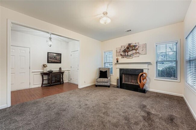 Building Photo - 1240 Grayson Oaks Dr