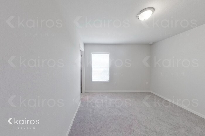 Building Photo - 1835 Nelson Rd N