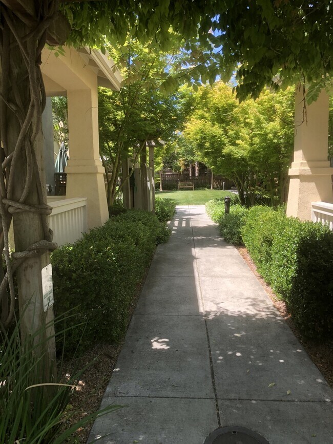 Building Photo - 6939 Santero Way