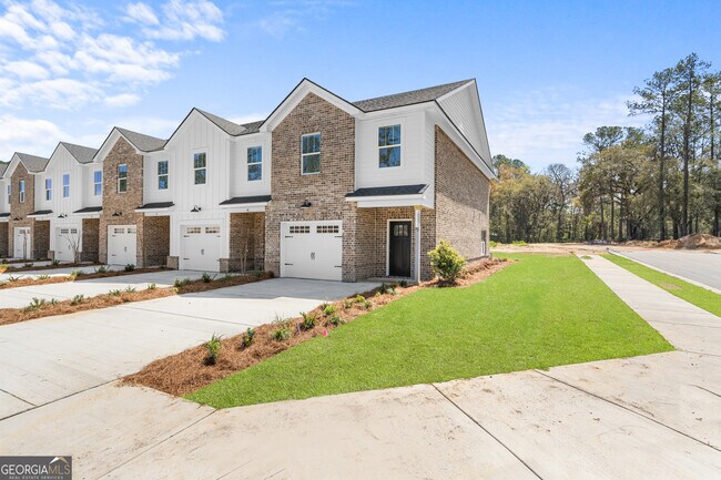 Building Photo - 2589 Harris Trail Rd