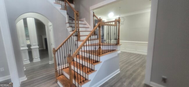 Building Photo - 5715 Southcrest Ln