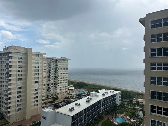 Building Photo - 2000 S Ocean Blvd
