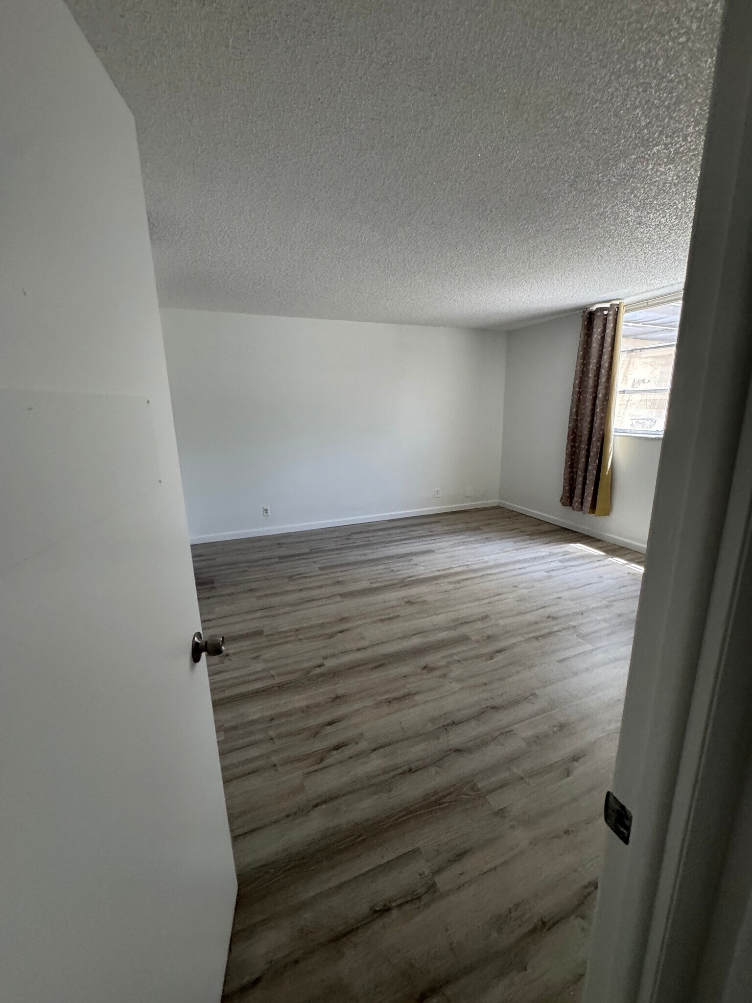 Building Photo - 403 NW 68th Ave