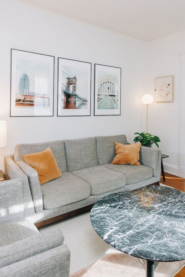 Building Photo - 3508 Tarpis Ave