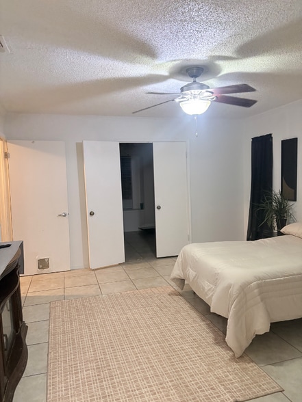 Building Photo - 15403 Forest Peak