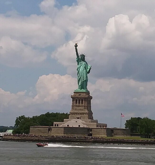 Building Photo - 7002 JFK Blvd E