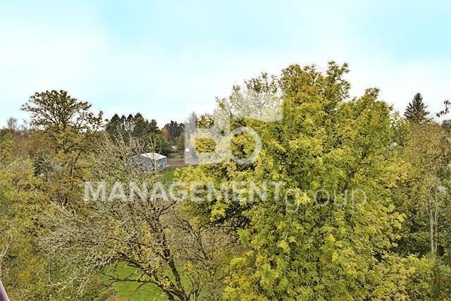 Building Photo - Light & Bright Timberland Condo in NW Portland MUST SEE!!! Garage Included