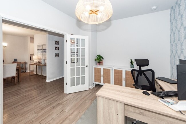 Building Photo - 6976 Pumpkinseed Dr
