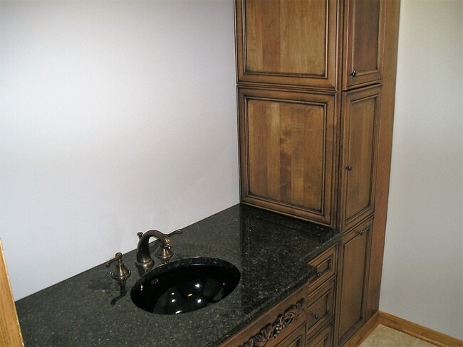 Building Photo - 9100 Ogden Ave