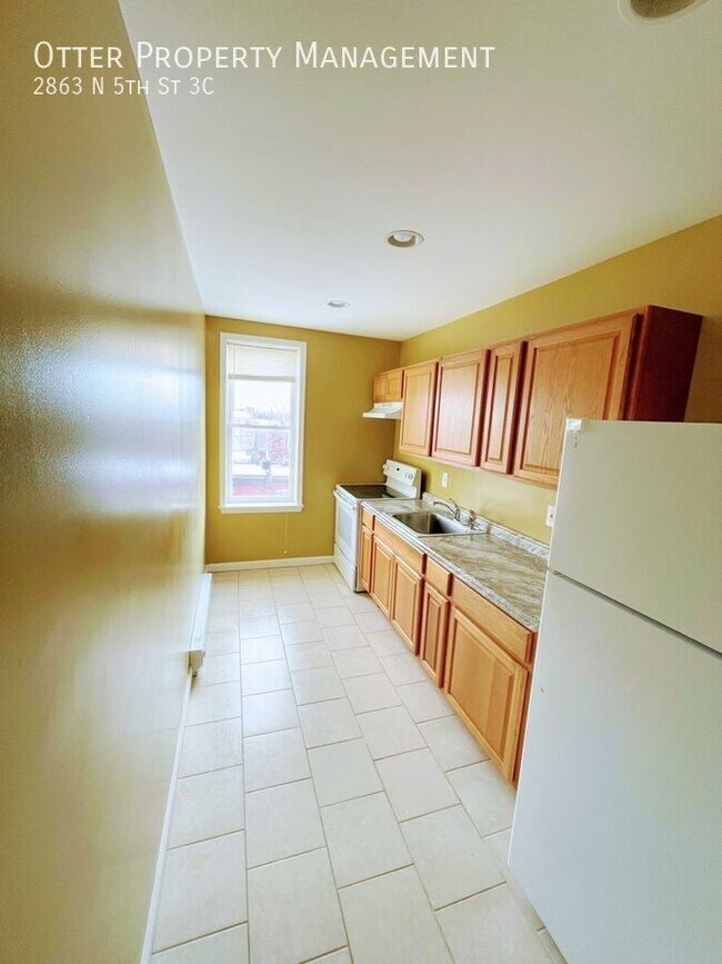 Building Photo - 2863 N 5th St