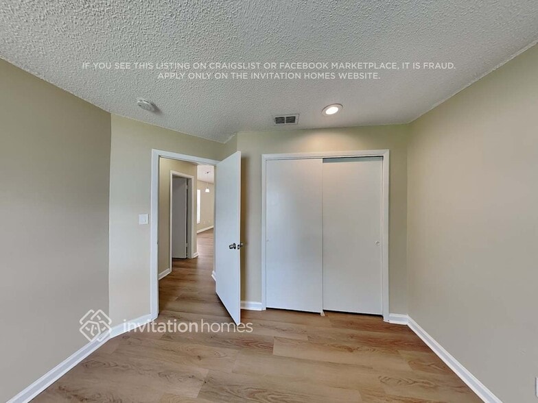 Building Photo - 2751 Mint Dr