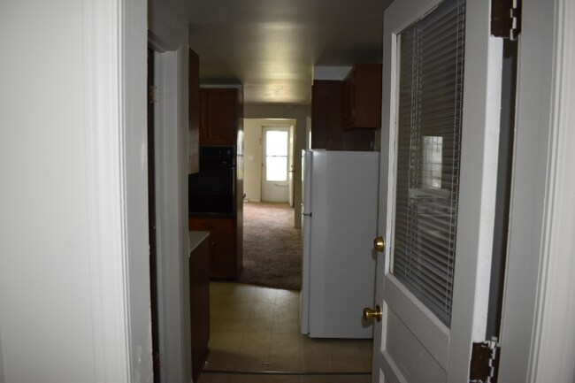 Building Photo - 608 S Franklin St