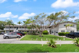 Building Photo - 1041 SW 15th Ave