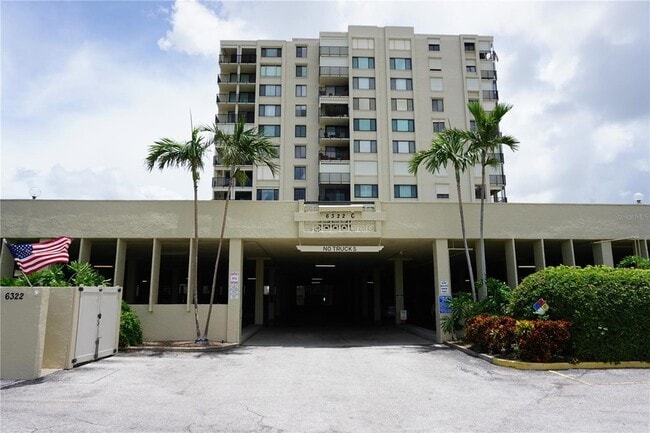 Building Photo - 6322 Palma Del Mar Blvd S