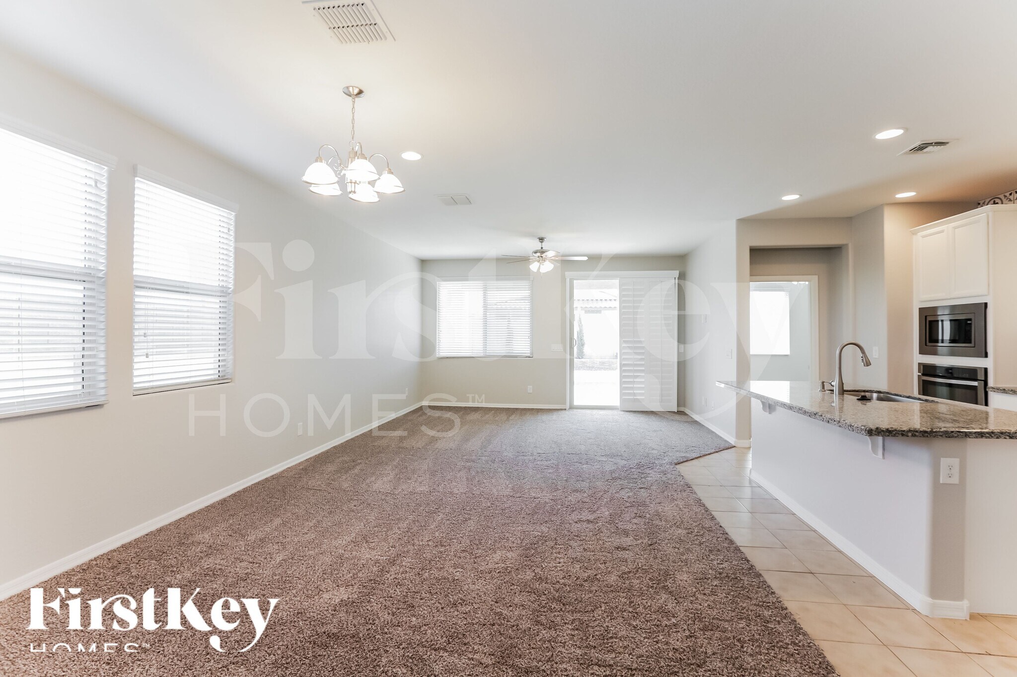 Building Photo - 2027 Kenton Way