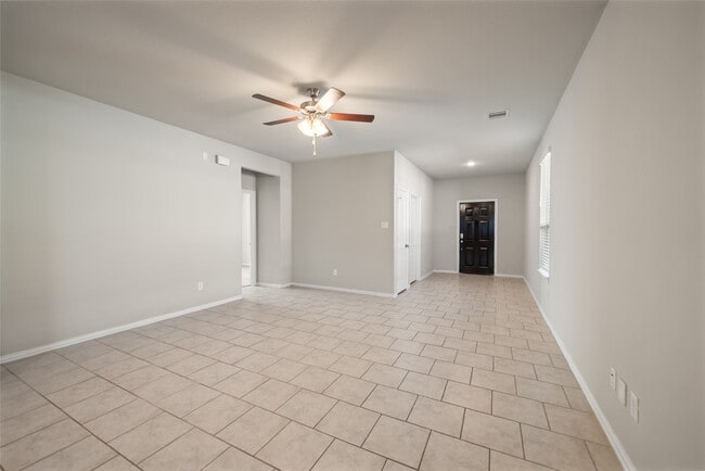 Building Photo - 8007 Grandstand Pkwy