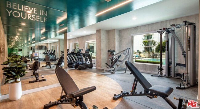 Building Photo - 10375 Washington Blvd