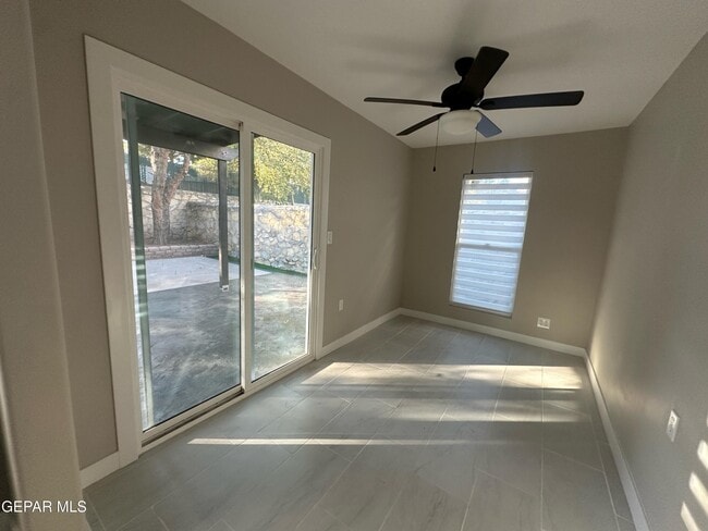 Building Photo - 2433 Alan Duncan Ln